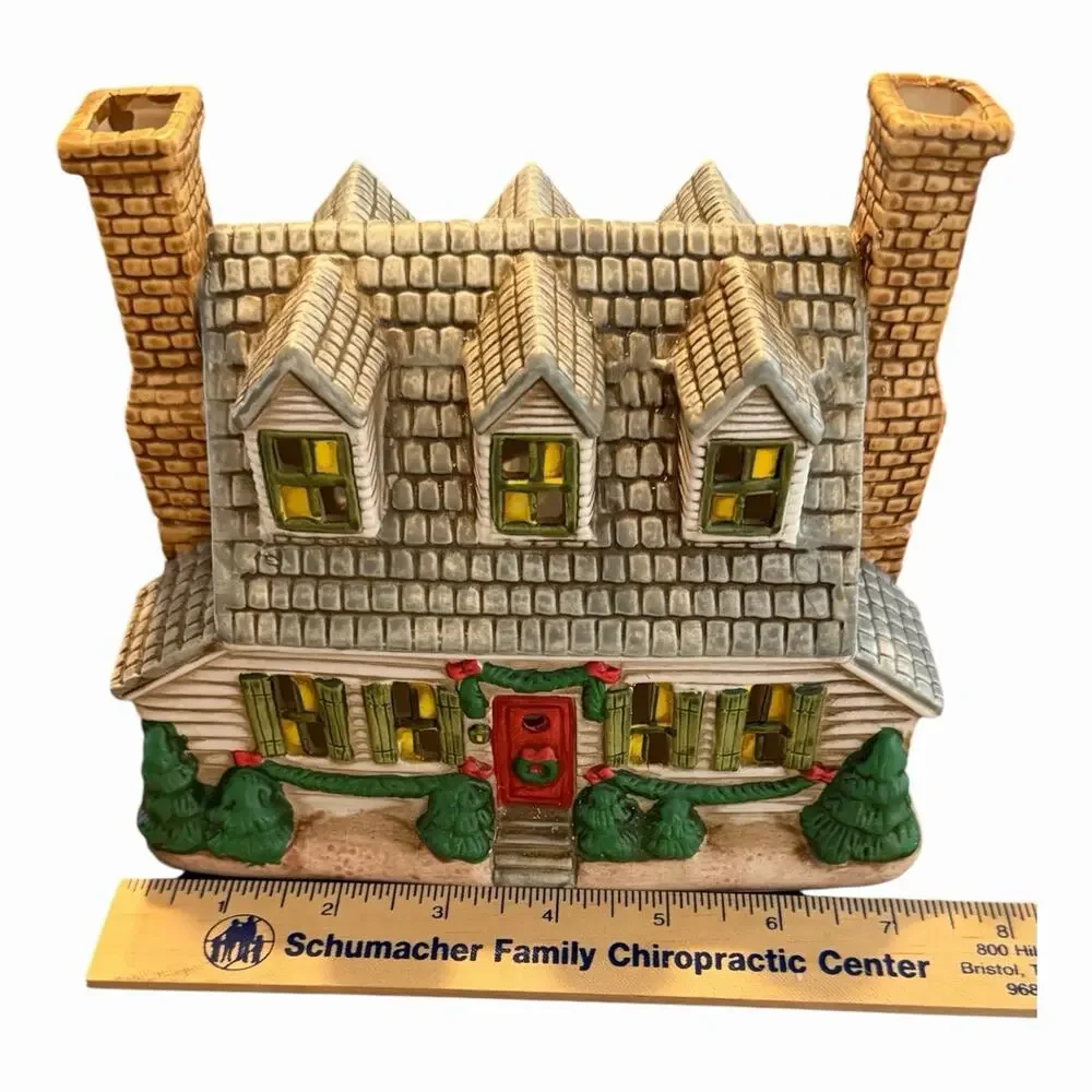 VTG 1986 LEFTON “KINGS COTTAGE” Colonial Village Hand Painted Porcelain Lighted